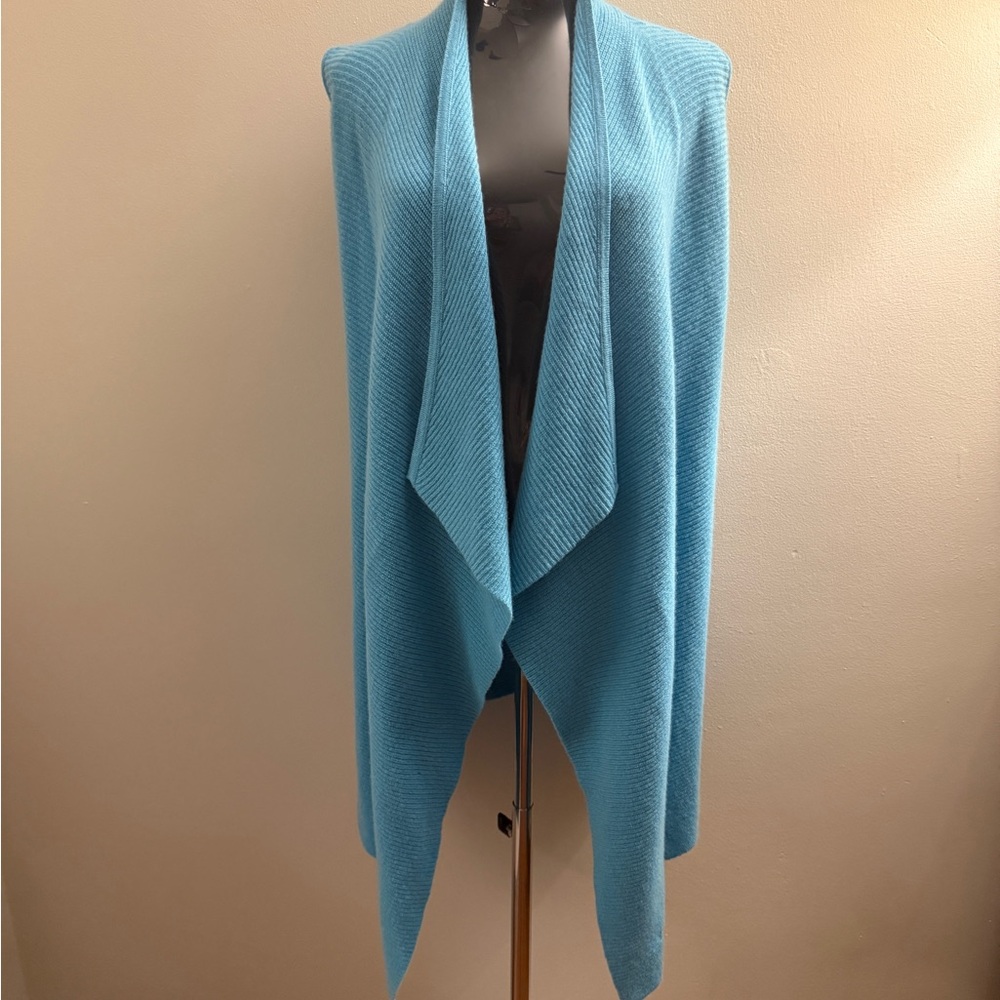 Neiman Marcus Turquoise Women's long vest